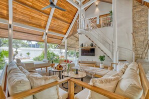 Télévision, espaces bureaux