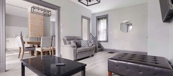 Cozy 4BR, 1BA close to the Falls