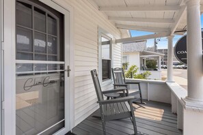Exterior detail - Clam Cove - Heart of Hampton Beach! (Hampton)