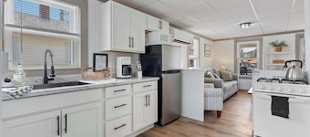 Clam Cove - Heart of Hampton Beach!