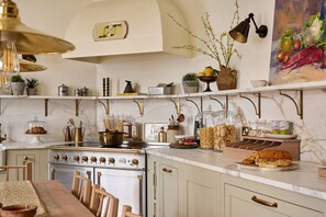 Dining - Castle Corner, The Georgian House (Ludlow)