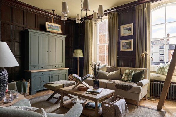 Living area - Castle Corner, The Georgian House (Ludlow)