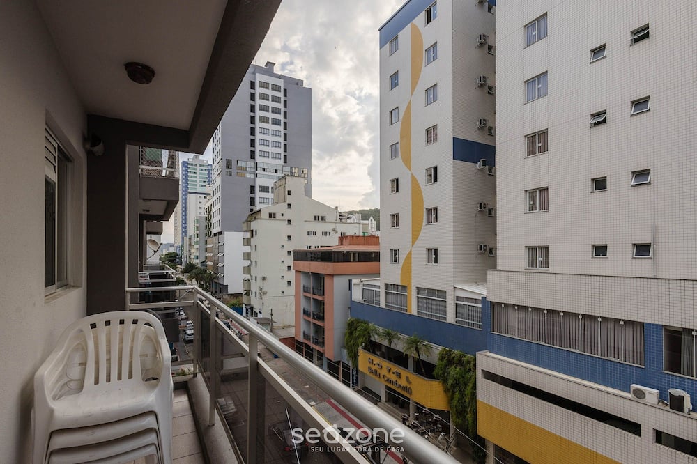 Apt w Balcony Close to Beach Privileged loc Mrn302