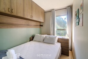 2 bedrooms