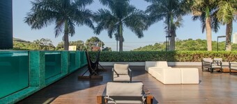Beautiful Apartment in Building With Pool Mpb0034