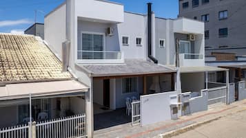 Vil·la bàsica | Exterior