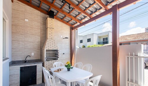 Casa 2Q c/ churrasq. 600m orla MCA0609