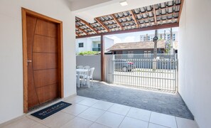 Basic Villa | Interior - Casa 2Q c/ churrasq. 600m orla MCA0609 (Picarras)