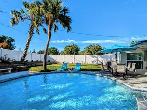 Outdoor pool, a heated pool