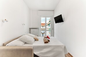 Classic Apartment | Living area