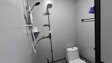 Cabin, 1 Bedroom, Balcony | Bathroom