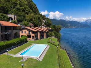Seasonal outdoor pool - Musso Waterside (Musso)