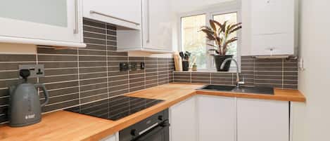 คอทเทจ | ครัวส่วนตัว | เครื่องล้างจาน, เครื่องครัว/จาน/ช้อนส้อม