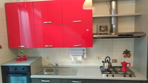 Private kitchen - Corso Sempione Apartment (Milano)