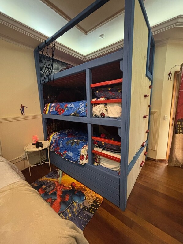 Family Quadruple Room, City View | Minibar, free WiFi