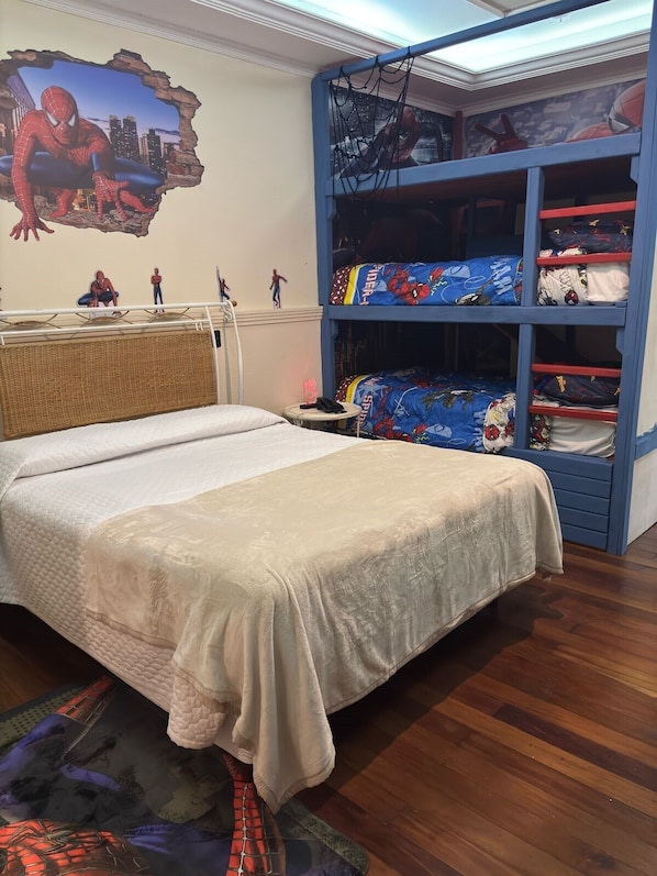 Family Quadruple Room, City View | Minibar, free WiFi