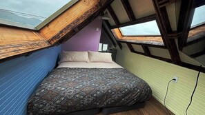 Comfort Chalet, Patio, Mountain View