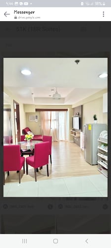 Cozy 1-bedroom condo in terrific Cebu City with scenic view.