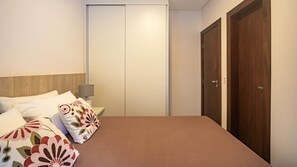 Căn hộ, hút thuốc | 2 phòng ngủ 