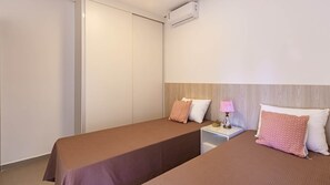 Apartment, Smoking | 2 bedrooms - Apto Completo c Varanda Churrasqueira e Quadras (Porto Seguro)