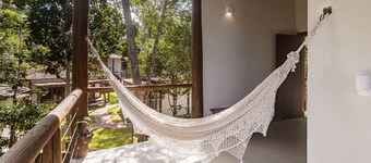 Apto Completo c Varanda Churrasqueira e Quadras