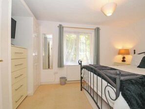 2 slaapkamers, individueel gedecoreerd, individueel gemeubileerd