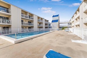 Lejlighed - 1 kingsize-seng (Sugar Beach 238) | Pool | Opvarmet pool