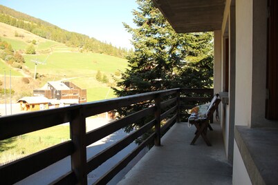 Family apartment for 6 people in a quiet residence in Sainte Marie