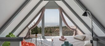 Vacation 'Land Of Dreams 3' with Sea View, Shared Pool and Wi-Fi