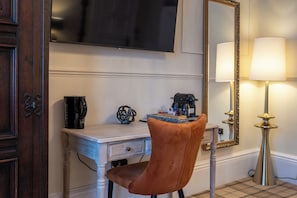 Premium Double Room - Gifford House (Edinburgh)