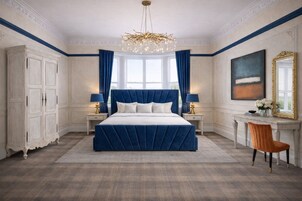 Premium Double Room | Free minibar, individually decorated, individually furnished, desk