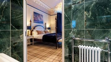 Premium Double Room | Bathroom | Separate bathtub and shower, jetted bath, free toiletries, hair dryer