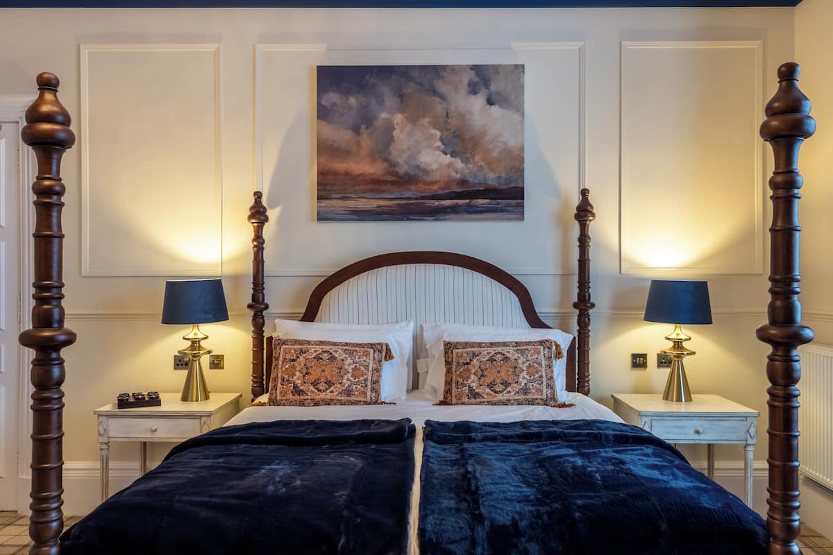 Premium-Doppelzimmer | Kostenlose Minibar, individuell dekoriert, individuell eingerichtet