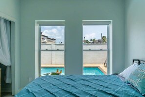2 quartos, ferros/tábuas de passar roupa, Wi-Fi, roupa de cama