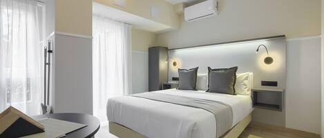 Standard Double Room, 1 Double Bed, Private Bathroom, Ground Floor