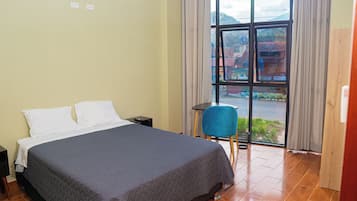 5 habitaciones, wifi y ropa de cama