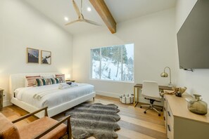 6 habitaciones, escritorio y tabla de planchar con plancha 