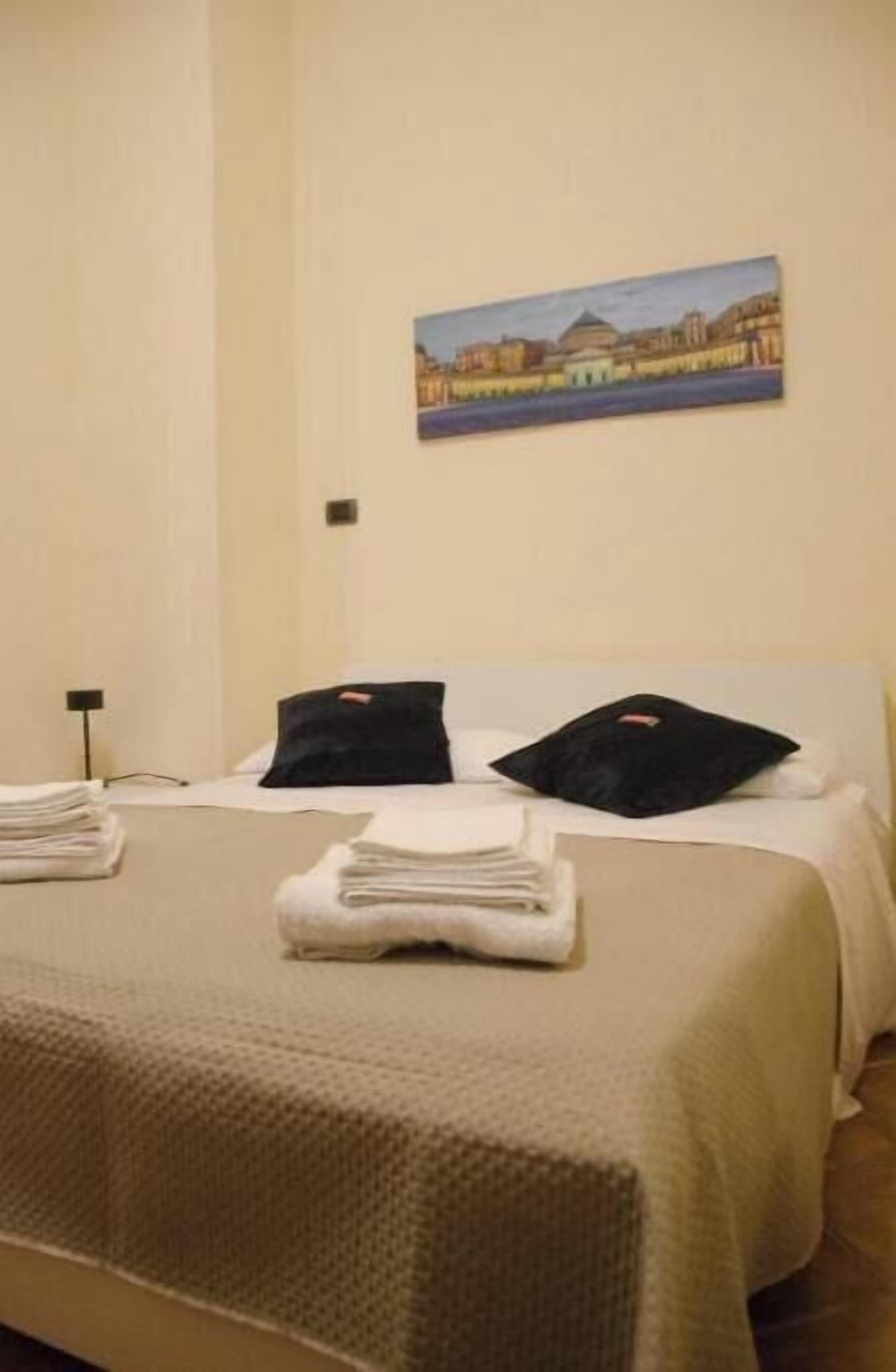 7 Schlafzimmer, Bügeleisen/Bügelbrett, WLAN, Bettwäsche