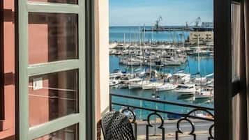 Deluxe Condo, Balcony, Sea View | Terrace/patio