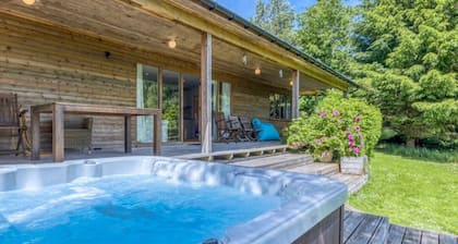 Ben Lawers Rest Cabin - Hot Tub & Loch Tay Vistas
