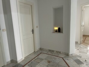 Interior - VERY LARGE SEASIDE APARTMENT HIGH STANDING CHOTT MERIEM (Hammam Sousse)