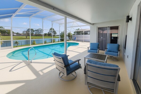 Indoor pool, outdoor pool