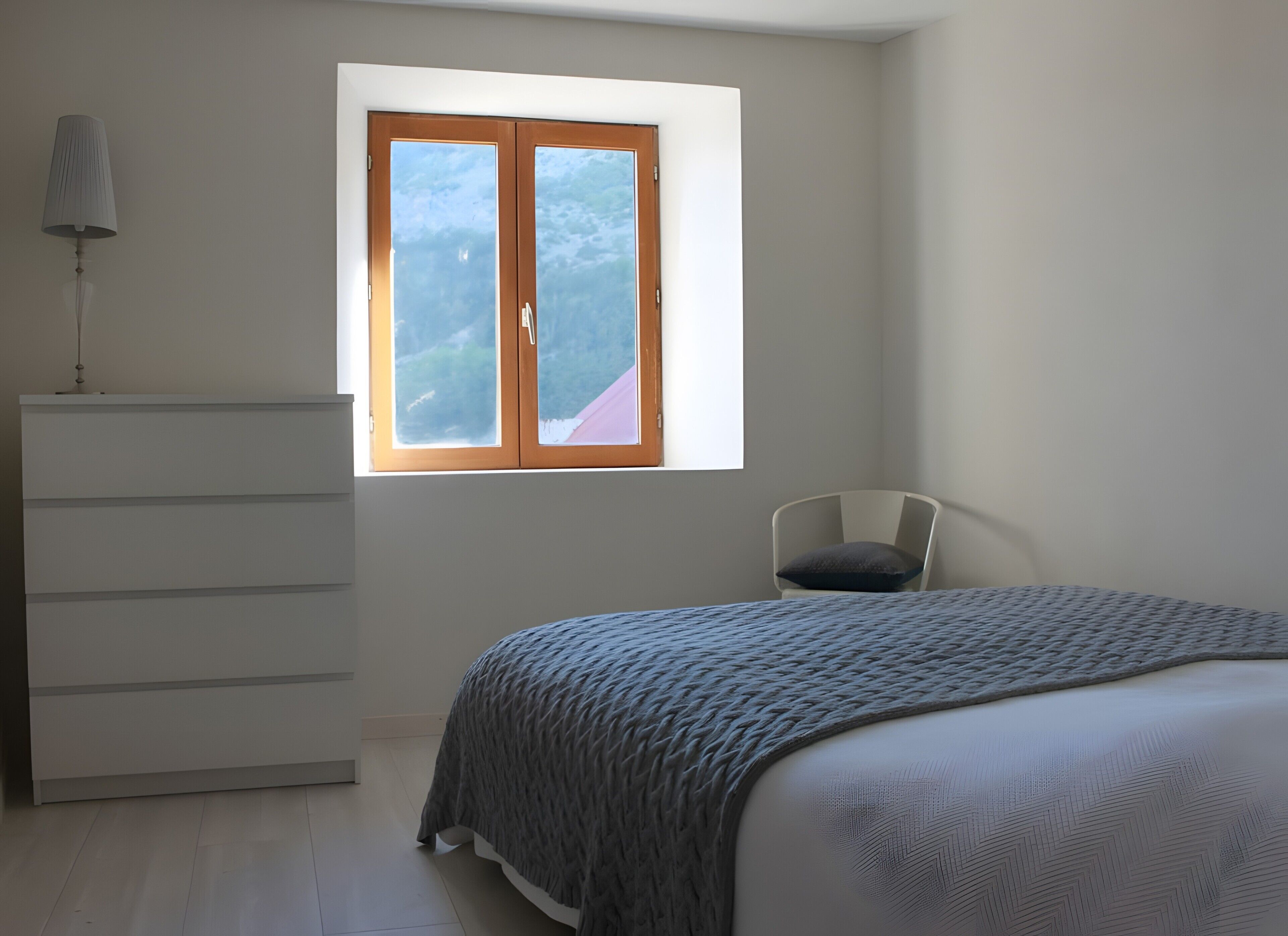 2 sovrum, strykjärn/strykbräda, wi-fi och sängkläder