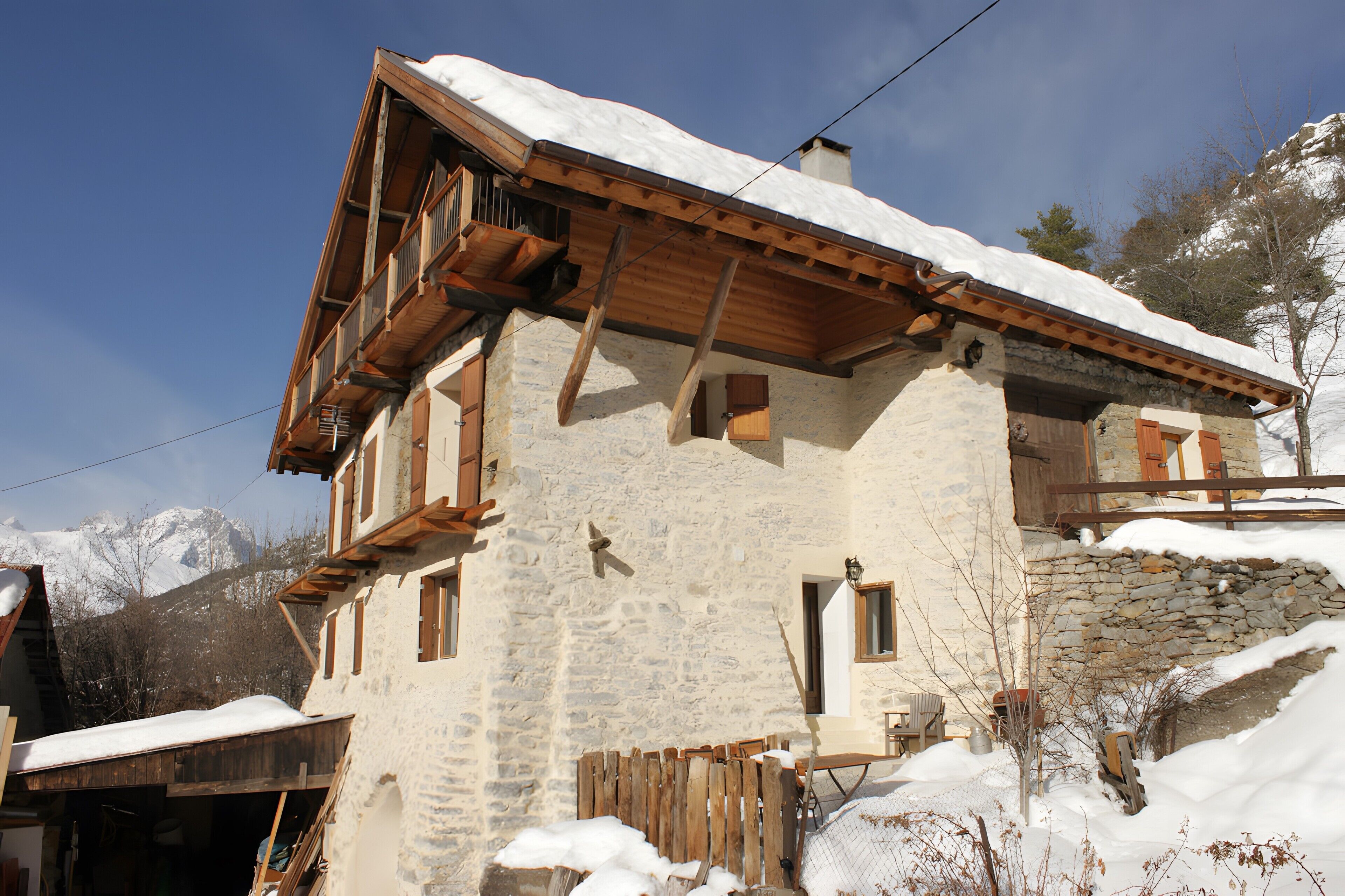Esterni