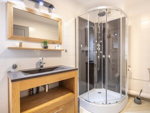 Chalet | Bathroom - Saint-sorlin Apartment With Pool (Saint-Sorlin-d'Arves)