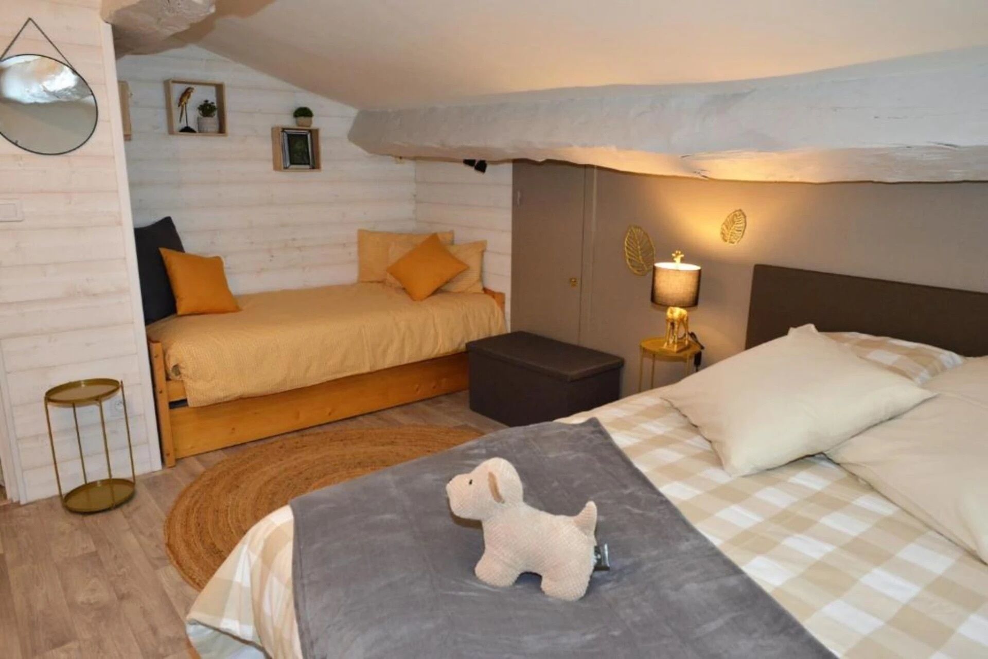 Family Room, Garden View | Free WiFi