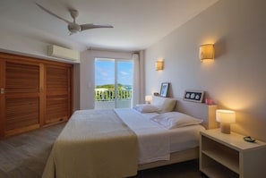 4 Schlafzimmer, Schreibtisch, Bügeleisen/Bügelbrett, kostenloses WLAN