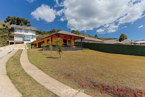 Villa | Exterior