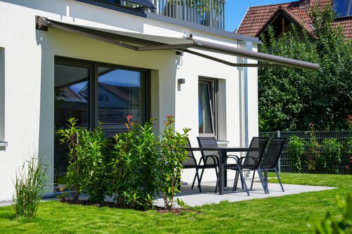 Modernes 101-freiburg Appartement mit 2 Schlafzimmer und Terrasse