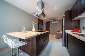 Junior Studio, Balcony | Private kitchen